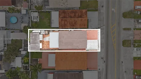 836 W 37th Street Hialeah FL 33012