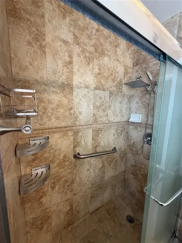6090 W 5th Lane Hialeah FL 33012