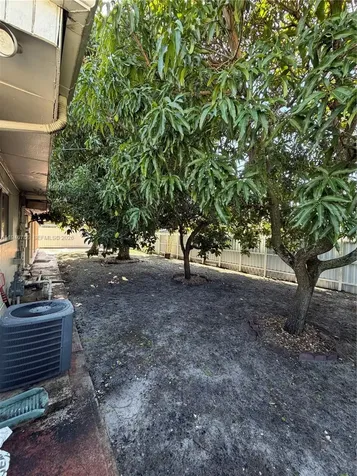 6090 W 5th Lane Hialeah FL 33012