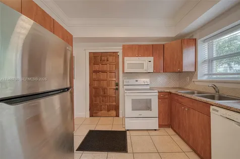 2205 SW 13th Street Miami FL 33145