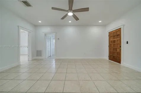 2205 SW 13th Street Miami FL 33145