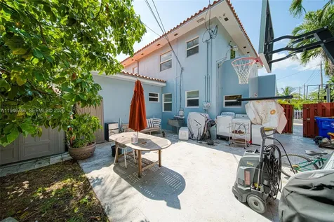 2205 SW 13th Street Miami FL 33145