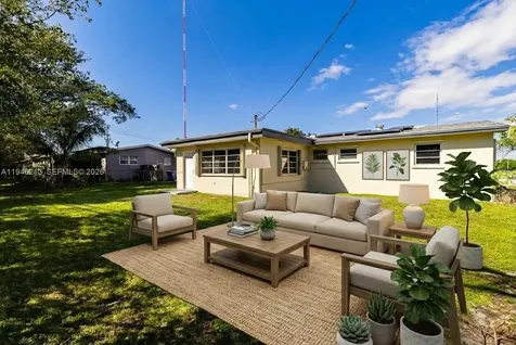 360 NW 199th Street Miami Gardens FL 33169