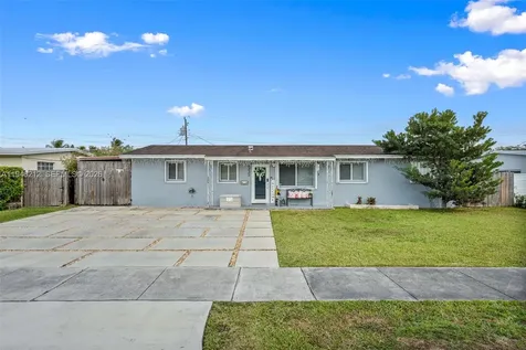 4335 SW 98th Court Miami FL 33165