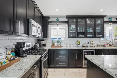 4335 SW 98th Court Miami FL 33165