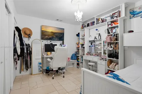 4335 SW 98th Court Miami FL 33165