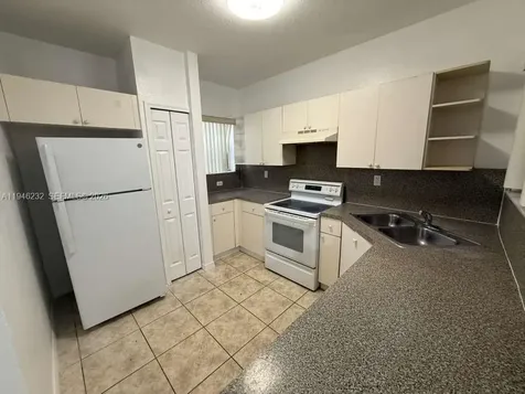 820 SW 6th Court Florida City FL 33034