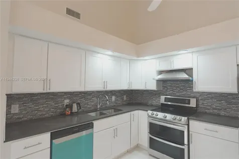 518 NE 48th Street Boca Raton FL 33431