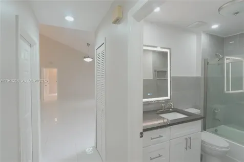 518 NE 48th Street Boca Raton FL 33431
