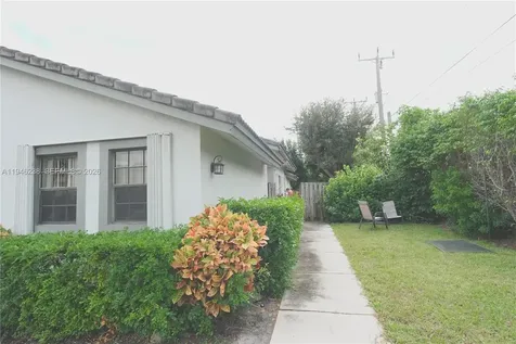 518 NE 48th Street Boca Raton FL 33431
