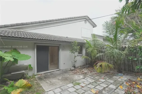 518 NE 48th Street Boca Raton FL 33431