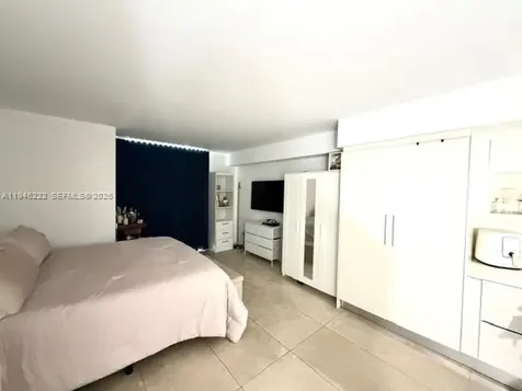 50 Biscayne Boulevard Miami FL 33132