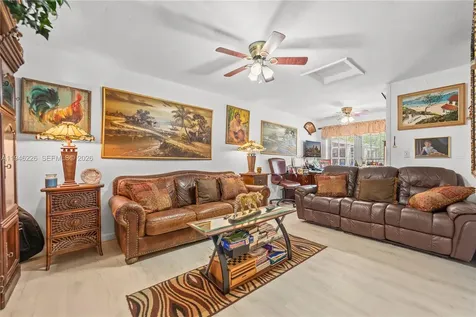 7051 SW 2nd Court Pembroke Pines FL 33023