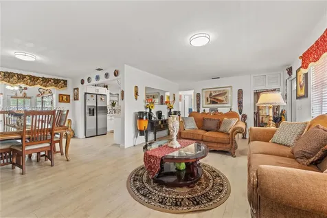 7051 SW 2nd Court Pembroke Pines FL 33023