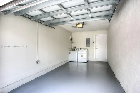 3060 NW 203rd Terrace Miami Gardens FL 33056