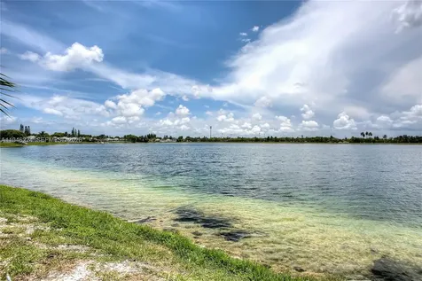 3060 NW 203rd Terrace Miami Gardens FL 33056