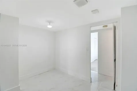 20100 W Country Club Drive Aventura FL 33180