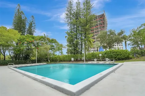 20100 W Country Club Drive Aventura FL 33180