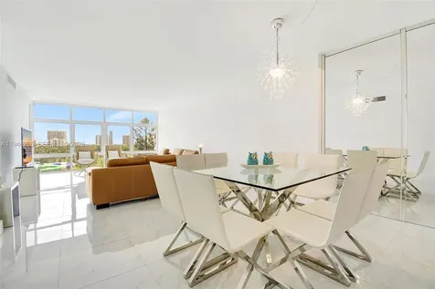 20100 W Country Club Drive Aventura FL 33180