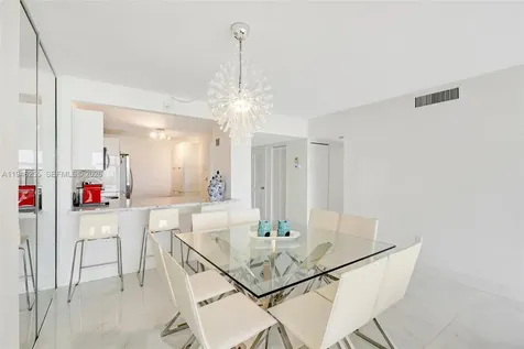 20100 W Country Club Drive Aventura FL 33180