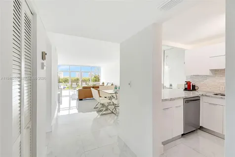20100 W Country Club Drive Aventura FL 33180