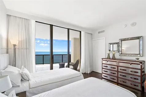 16275 Collins Avenue Sunny Isles Beach FL 33160