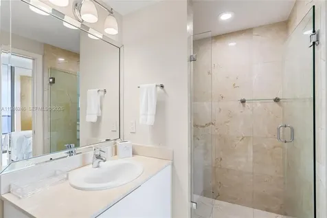 16275 Collins Avenue Sunny Isles Beach FL 33160