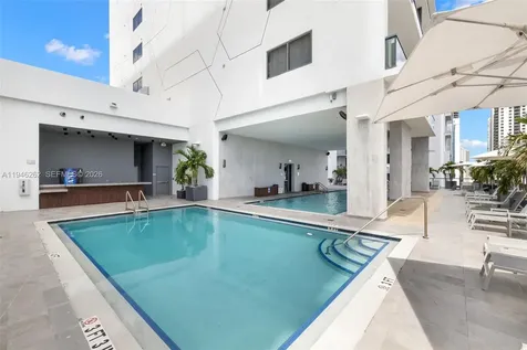 239 SW 9th Street Miami FL 33130