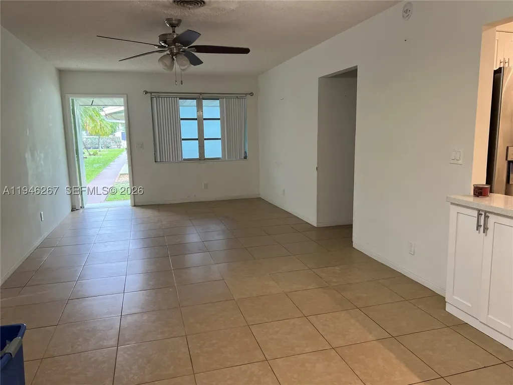 2702 Pierce Street Hollywood FL 33020