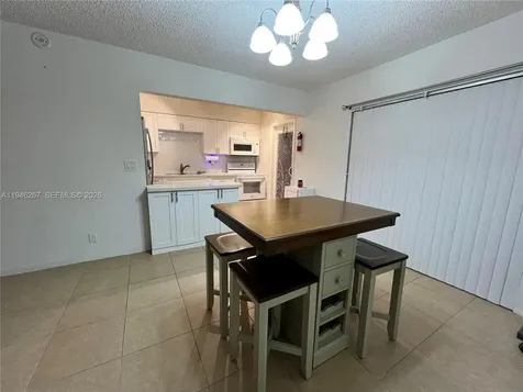 2702 Pierce Street Hollywood FL 33020