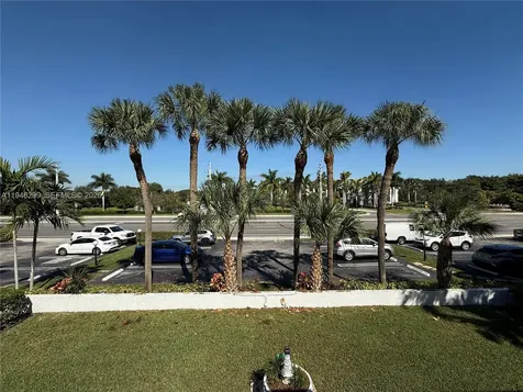 8900 W Sample Road Coral Springs FL 33065