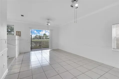 1413 SW 158th Avenue Pembroke Pines FL 33027