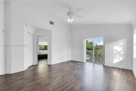 1413 SW 158th Avenue Pembroke Pines FL 33027