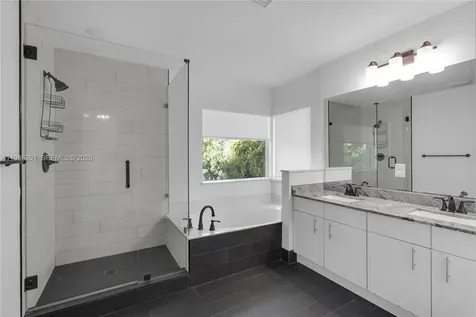 1413 SW 158th Avenue Pembroke Pines FL 33027