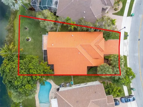 1413 SW 158th Avenue Pembroke Pines FL 33027