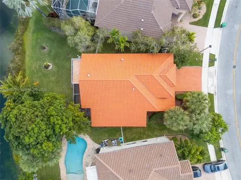 1413 SW 158th Avenue Pembroke Pines FL 33027