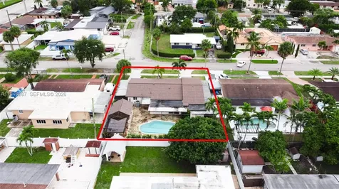 1243 W 78th Street Hialeah FL 33014