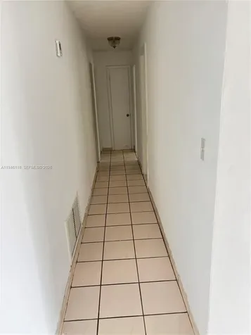19480 SW 121st Miami FL 33177