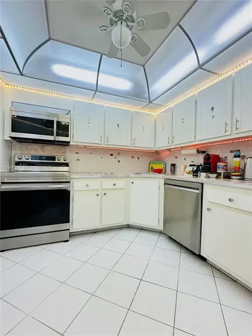 2750 NE 183rd Street Aventura FL 33160