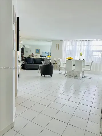 2750 NE 183rd Street Aventura FL 33160