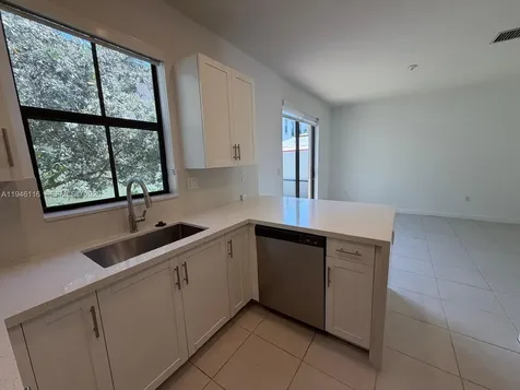 3326 W 112th Street Hialeah FL 33018