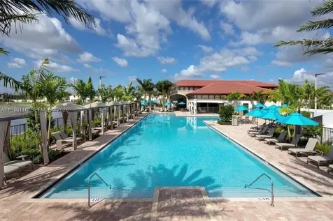3326 W 112th Street Hialeah FL 33018