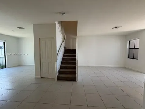 3326 W 112th Street Hialeah FL 33018