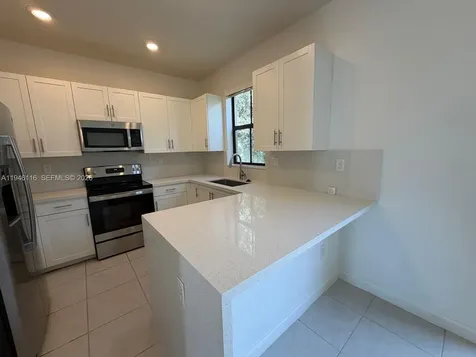 3326 W 112th Street Hialeah FL 33018