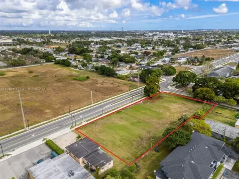 945 W Lucy Street Florida City FL 33034