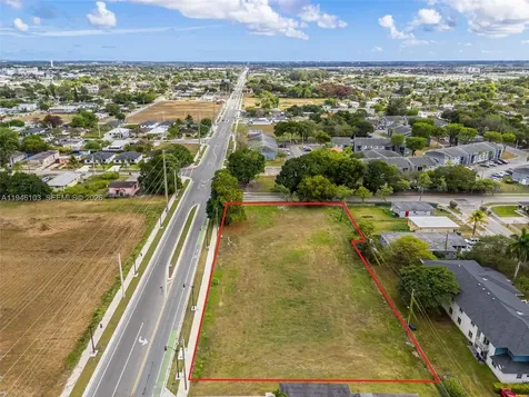 945 W Lucy Street Florida City FL 33034