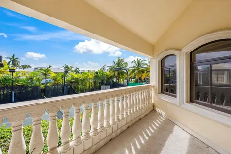 680 Golden Beach Drive Golden Beach FL 33160