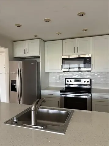 600 NE 36th Street Miami FL 33137