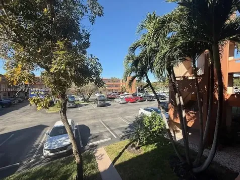 8818 W Mcnab Road Tamarac FL 33321