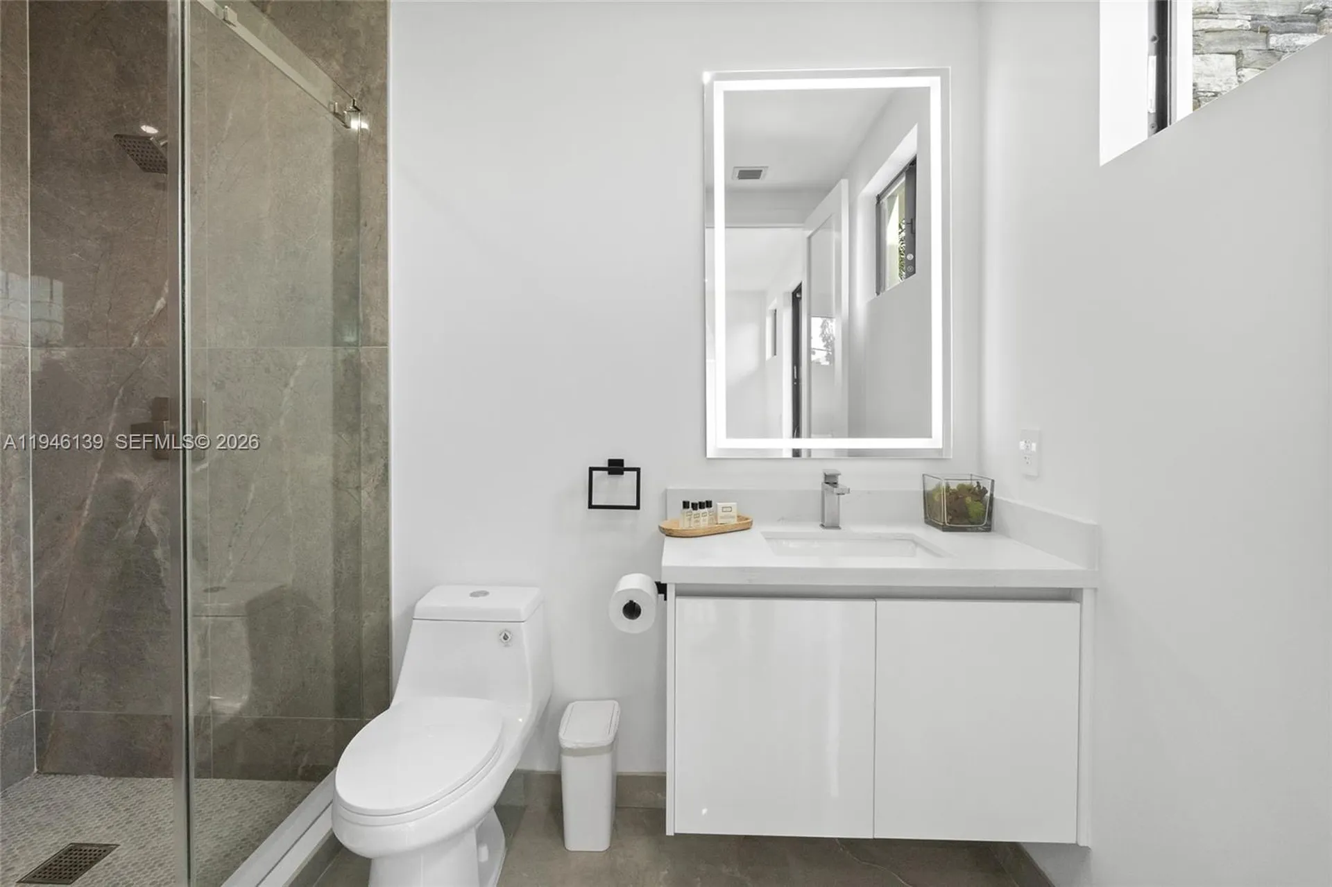 325 SW 16th Street Fort Lauderdale FL 33315